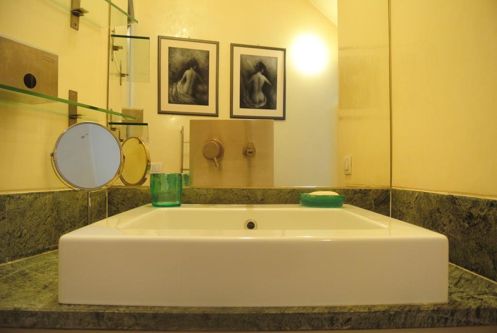 Ariberto21 Hotel Milan Ruang foto
