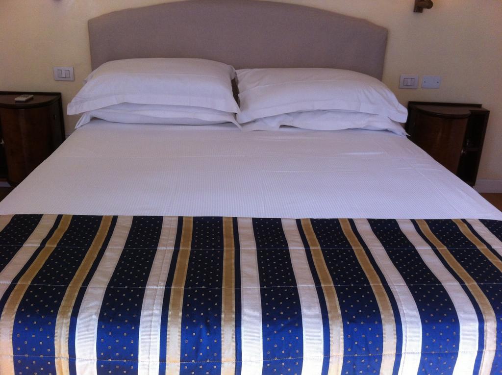 Ariberto21 Hotel Milan Bagian luar foto